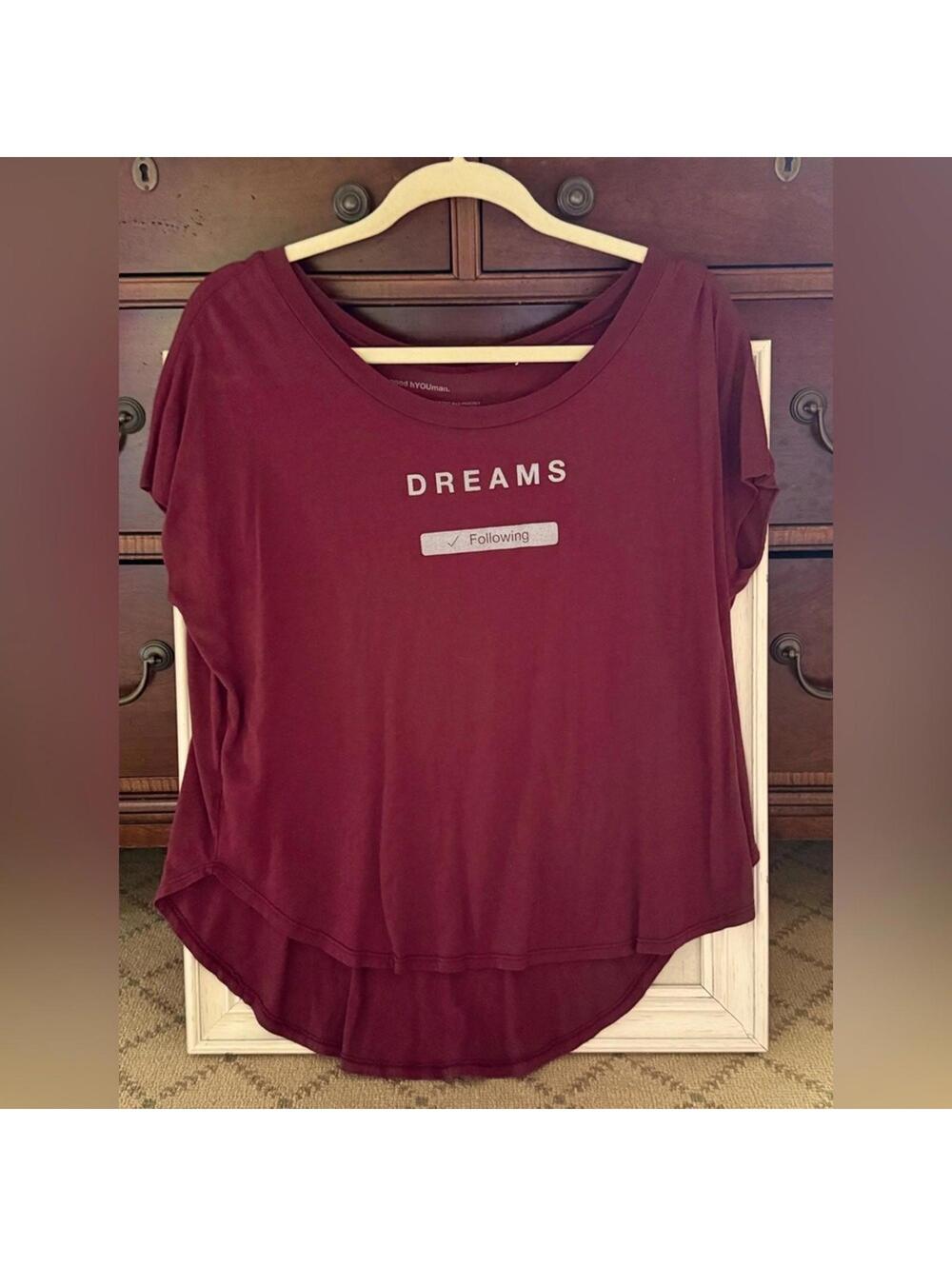 good hYOUman oversized burgundy drop shoulder T-shirt with text on front NWOT M